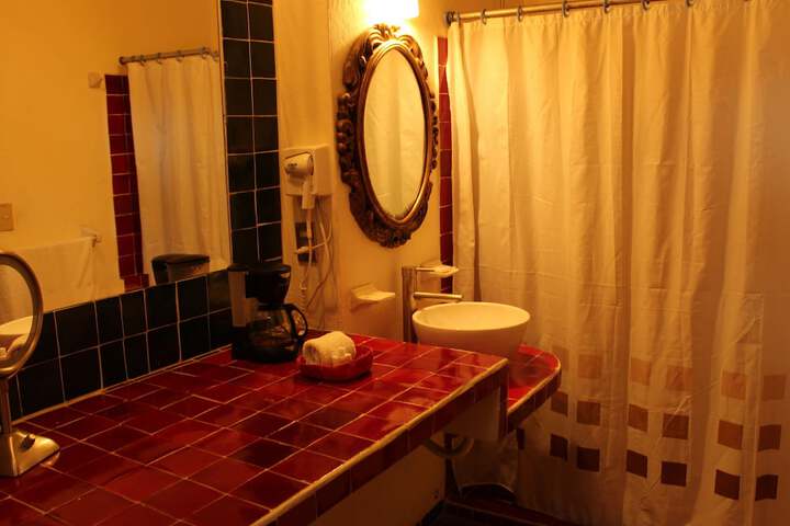Room 21 of 39