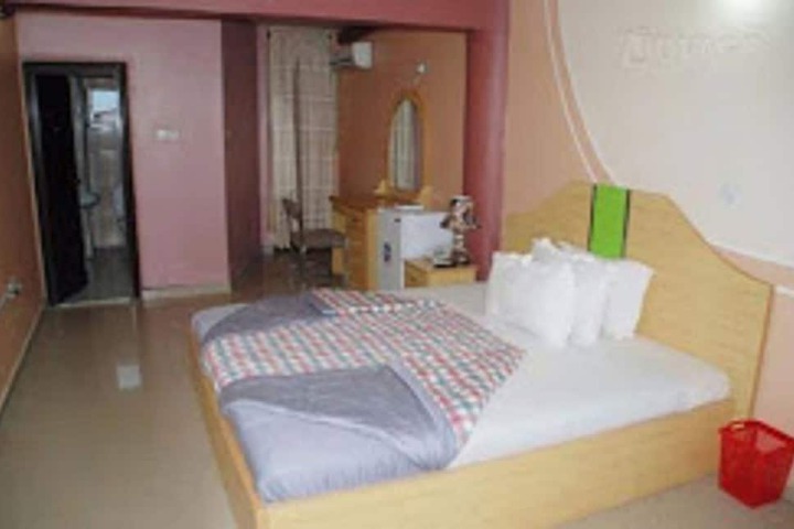 Room 4 of 29
