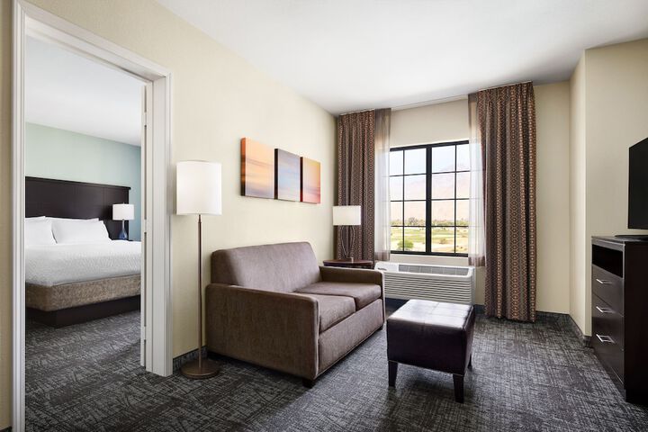 1 King Bed Studio Suite (8 of 15)