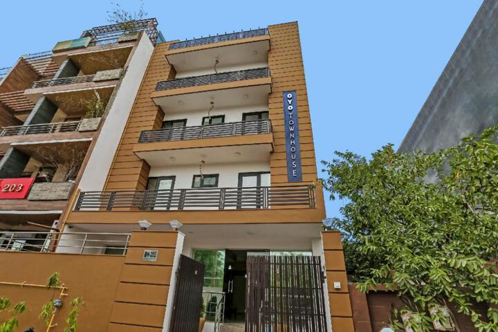 Townhouse Rumaisa