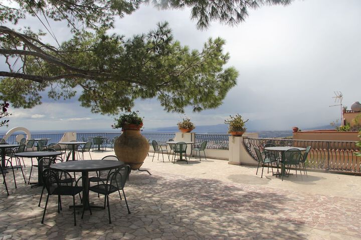 Terrace/Patio 50 of 63