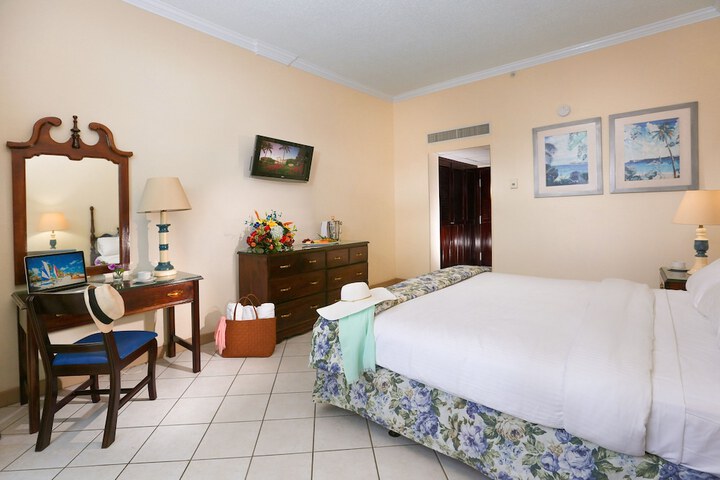 Room 8 of 70