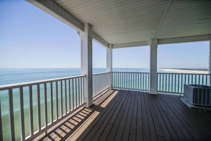 Terrace/Patio 33 of 40