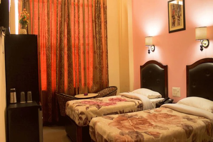 Room 15 of 41