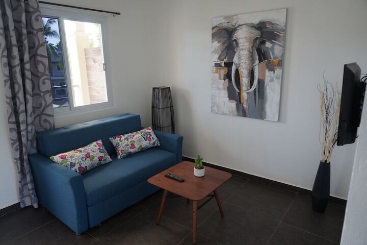Room 6 of 32
