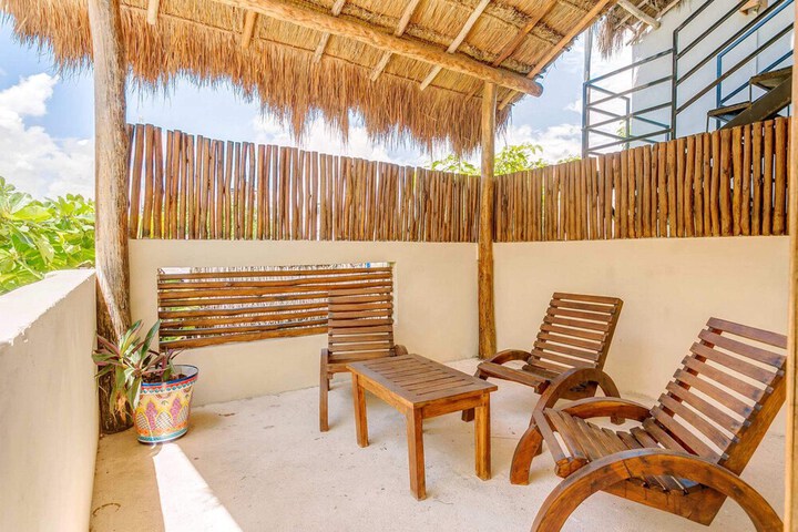Terrace/Patio 40 of 70