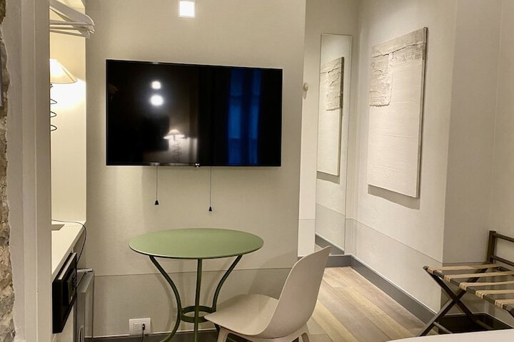 Room 25 of 56