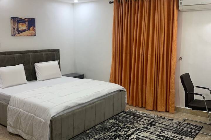 Room 19 of 23