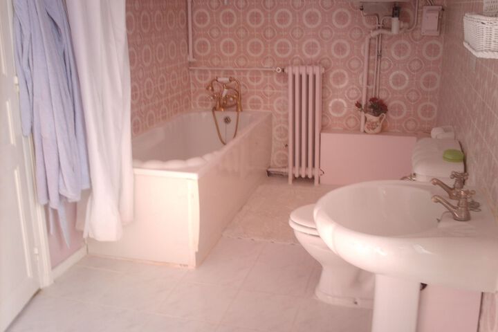 Bath Interior