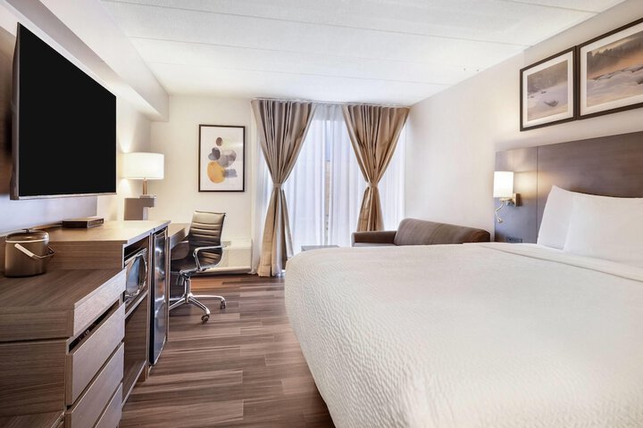 Room 13 of 67