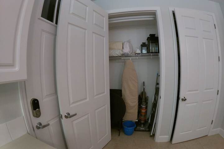 Room 30 of 62