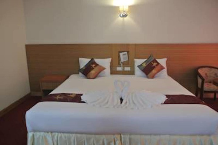Room 4 of 31
