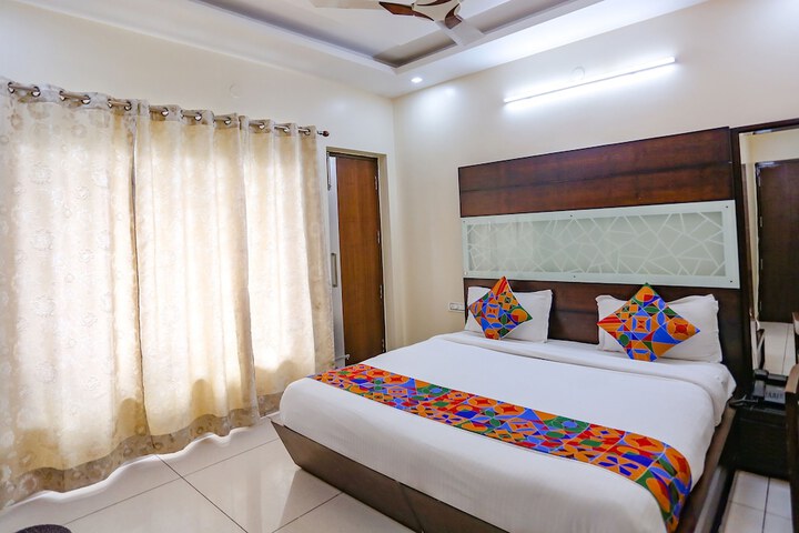 Room 21 of 36