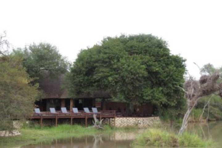Gomo Gomo Game Lodge