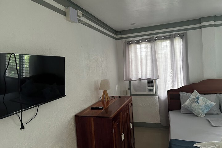 Room 25 of 124