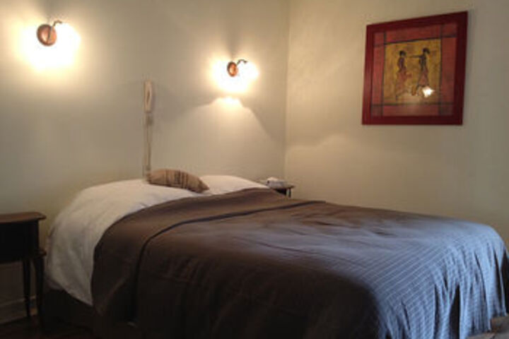 Room 22 of 44