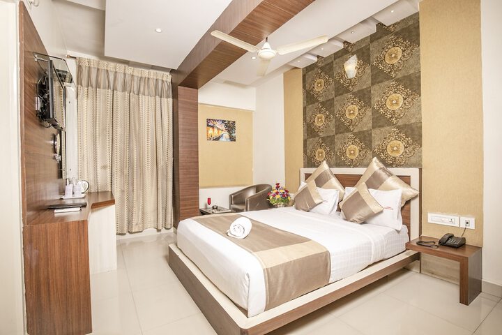 Room 16 of 57