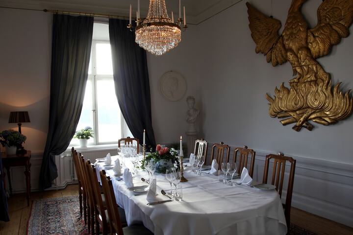 Dining Photos