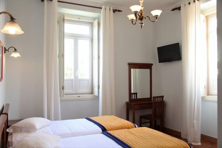 Room 9 of 70