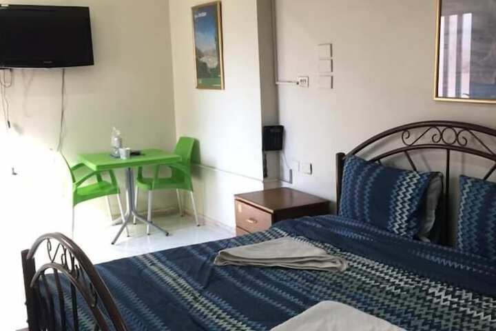 Room 16 of 73