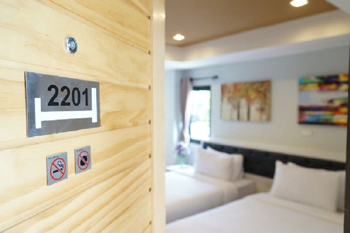 Room 5 of 57