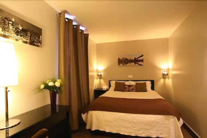 Room 20 of 62