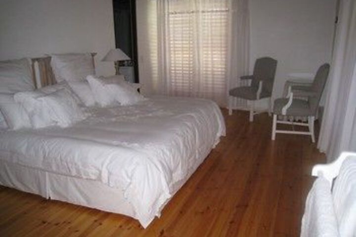 Room 7 of 19