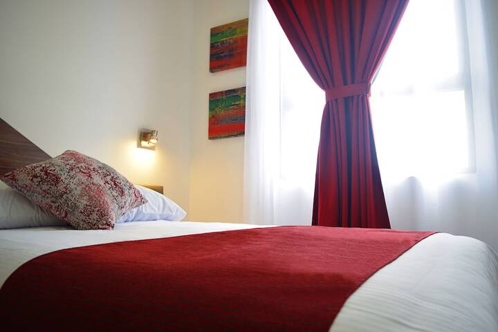 Room 8 of 29