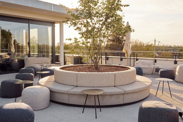 Sundeck 55 of 58