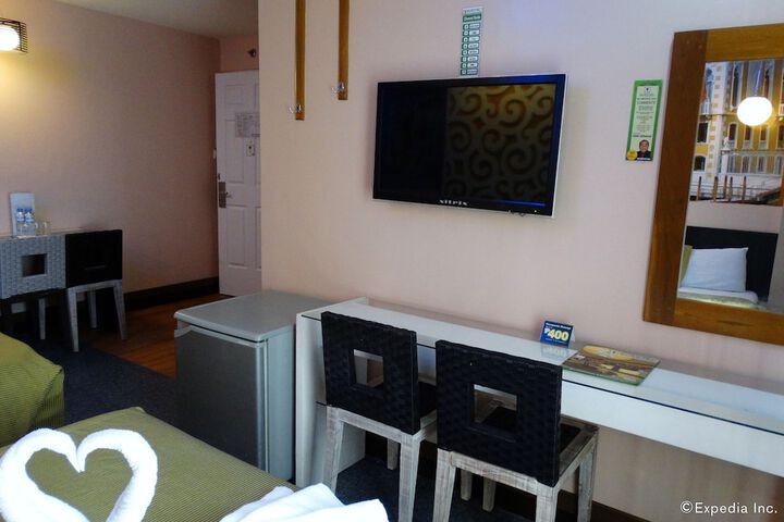 Room 61 of 104