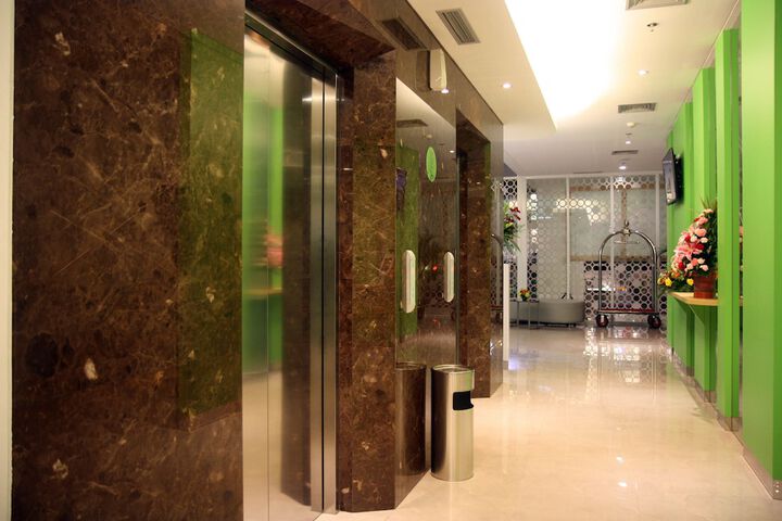 Hotel Interior 3 of 32