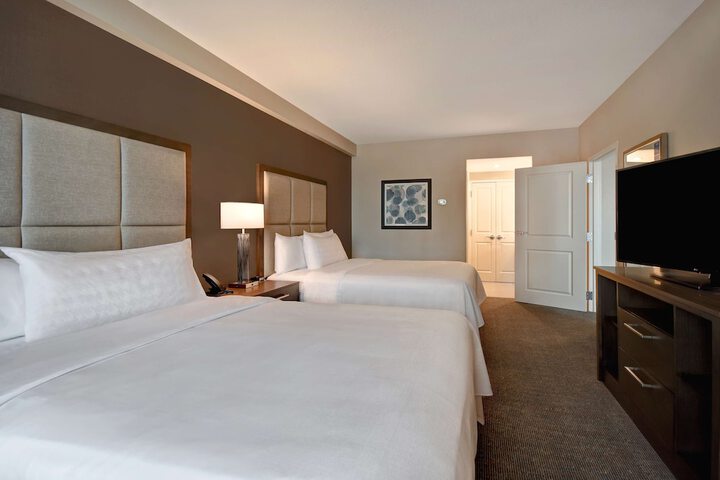 1 King Bed Studio Suite (11 of 20)