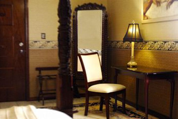 Room Photo