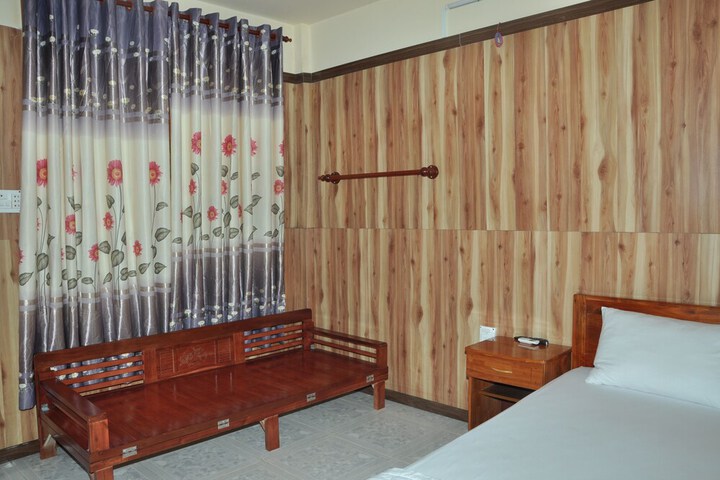 Hotel Interior 18 of 27