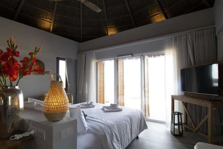 Room 2 of 30