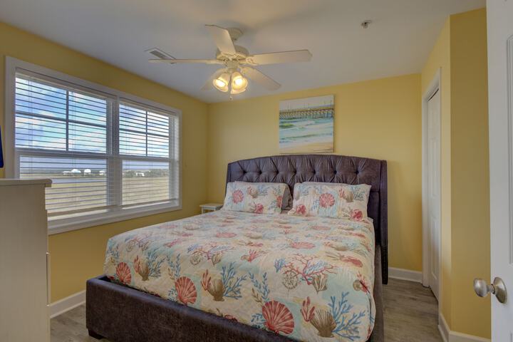 Room 12 of 45