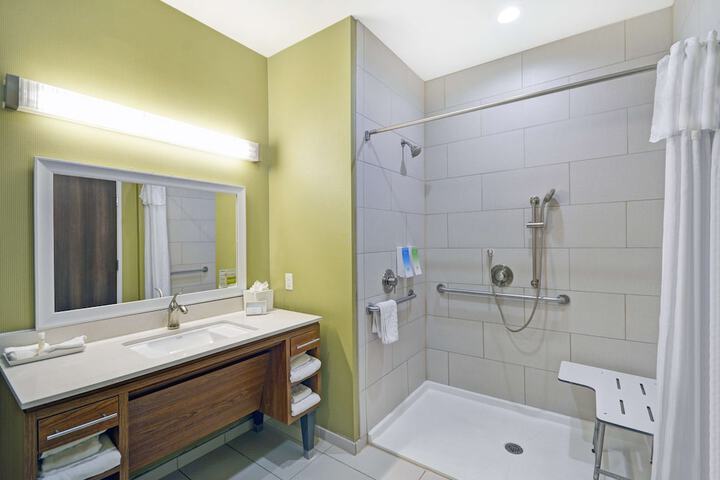 Bathroom shower