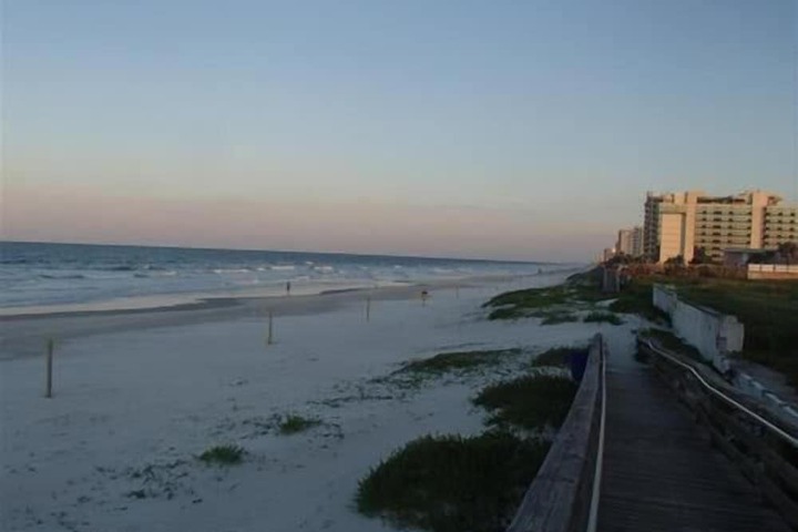 Beach 24 of 33