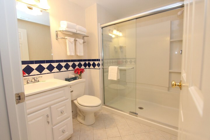Room 15 of 27