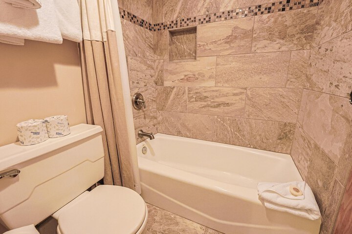 Room 20 of 42