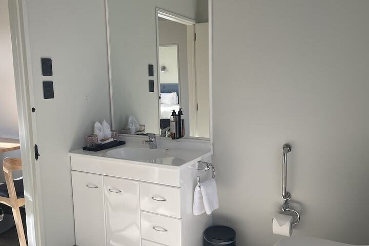 Room 71 of 81