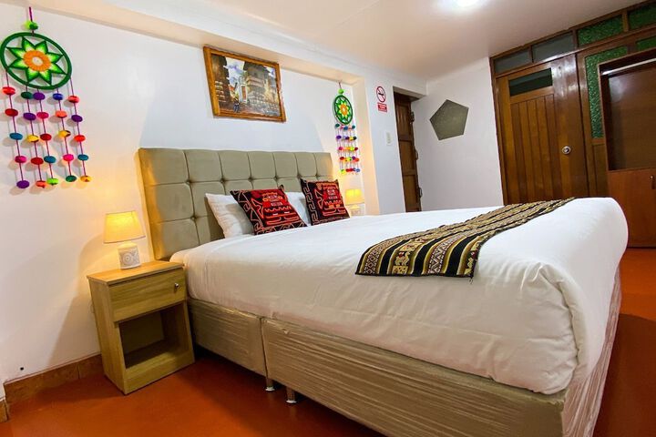 Room 6 of 15