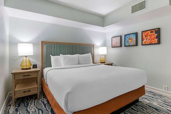 Room 3 of 27
