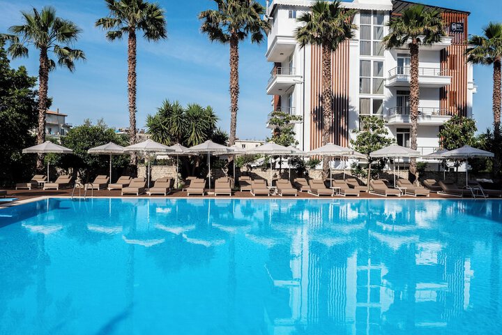 Nia Boutique Hotel by Rapos Resort