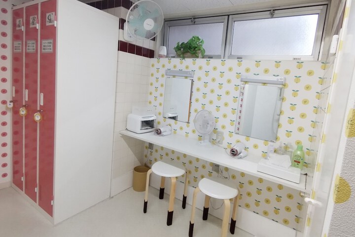 Room 20 of 31