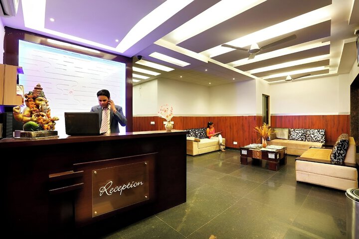 Hotel Anand Lok Inn Mahipalpur IGI Delhi Airport