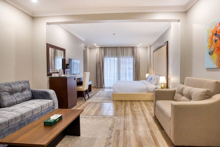 Room 42 of 119