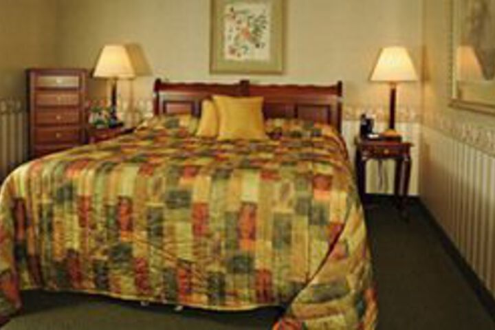 Room 7 of 25