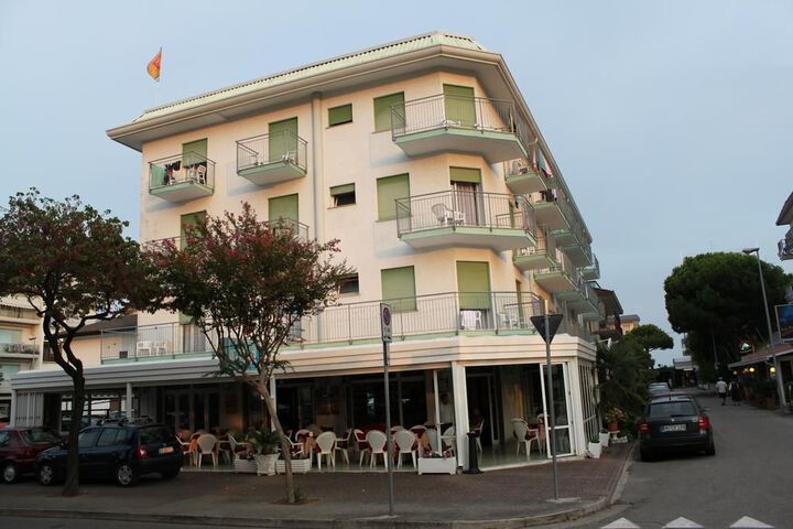 HOTEL PERLA