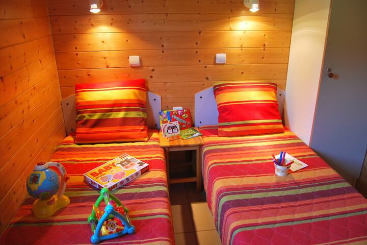 Room 9 of 51
